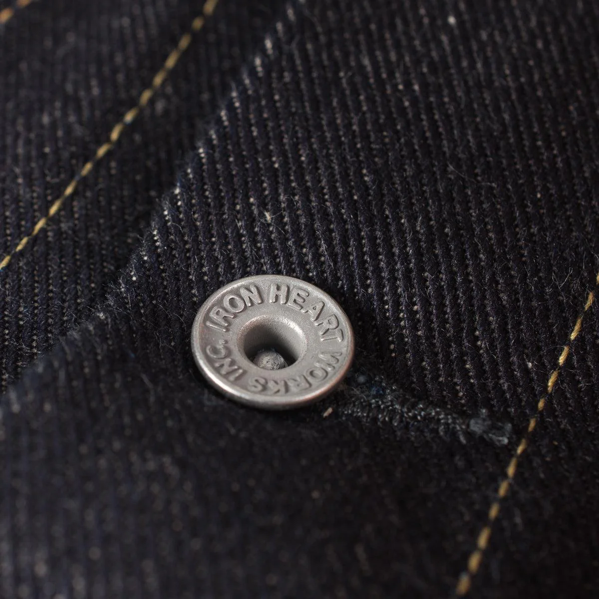IH-526L - 19oz Left-Hand Twill Selvedge Denim Type III Jacket - Indigo - Image 13