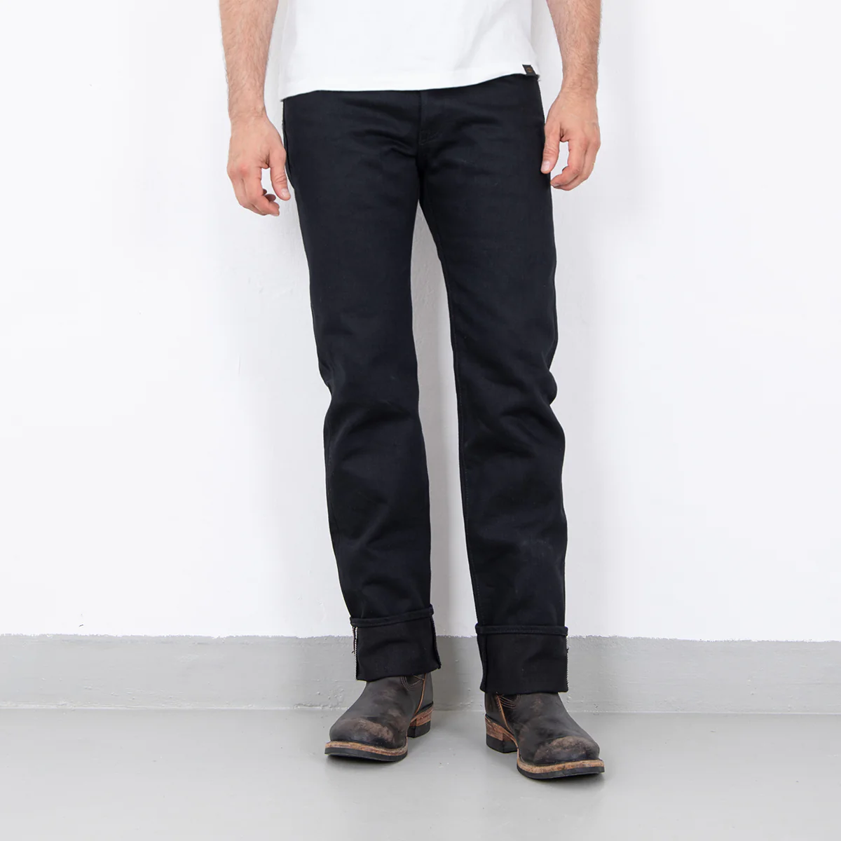 IH-666S-SB - 21oz Selvedge Denim Slim Straight Cut - Superblack Non-Fade - Image 3