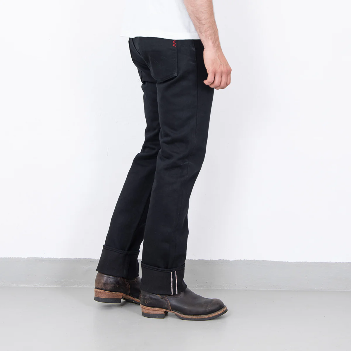 IH-666S-SB - 21oz Selvedge Denim Slim Straight Cut - Superblack Non-Fade - Image 4