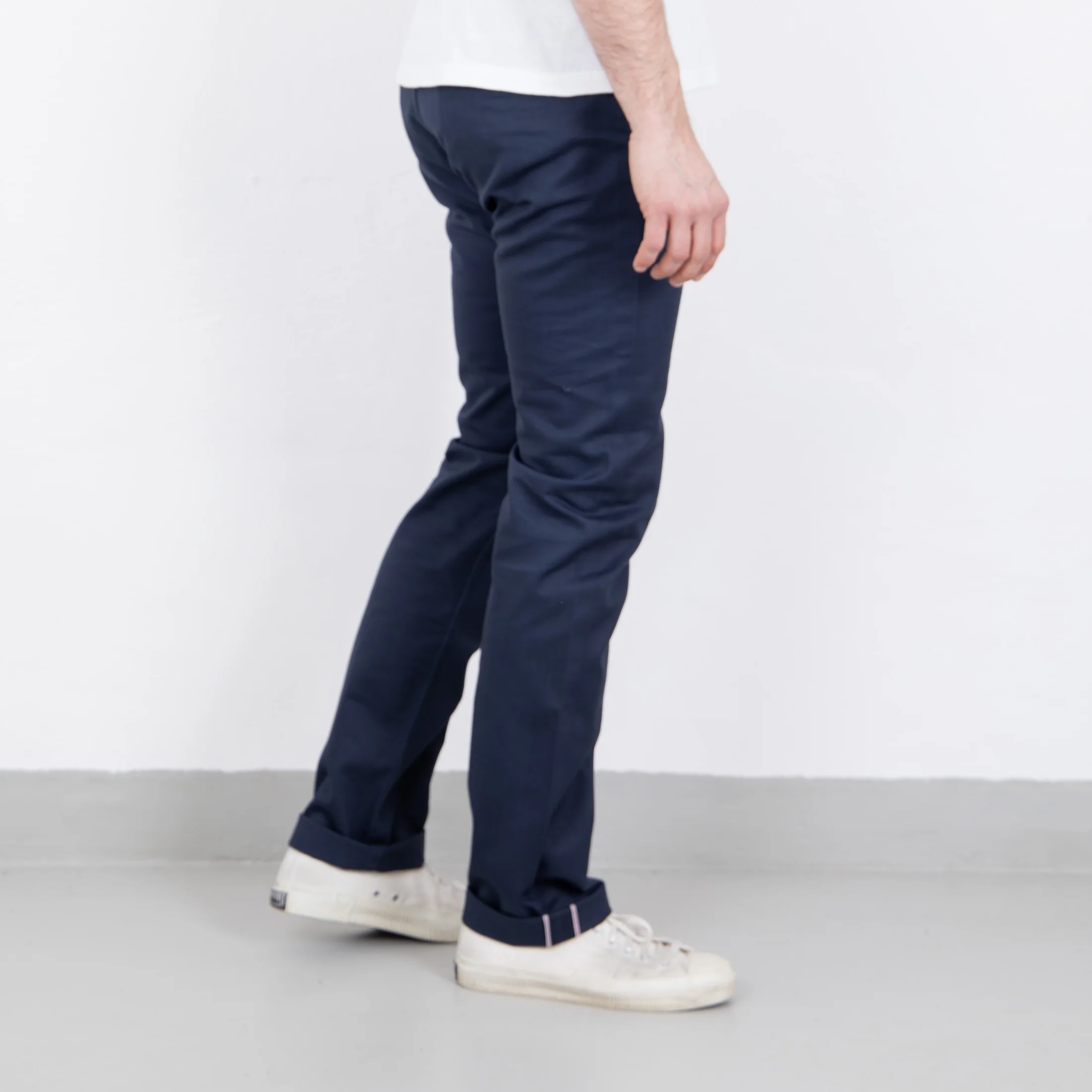 IH-721-NAV - 9oz Mercerised Selvedge Cotton Slim Tapered Chino - Navy - Image 4