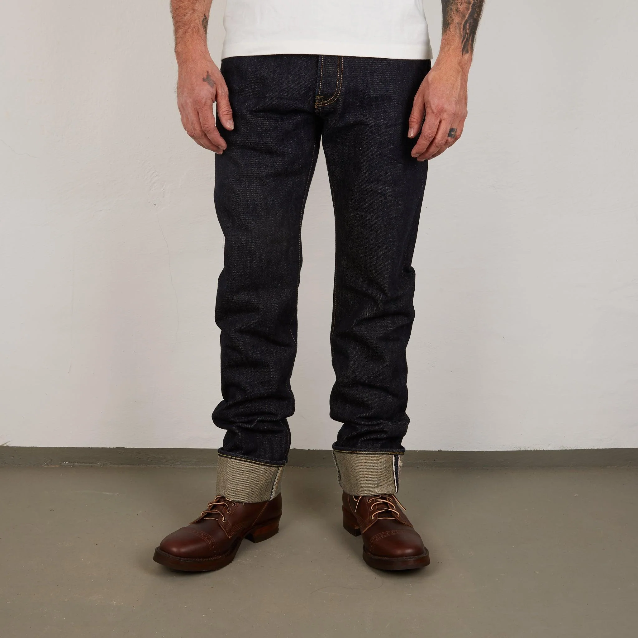 IH-888S-21 - 21oz Selvedge Denim Medium/High Rise Tapered Cut Jeans - Indigo - Image 4