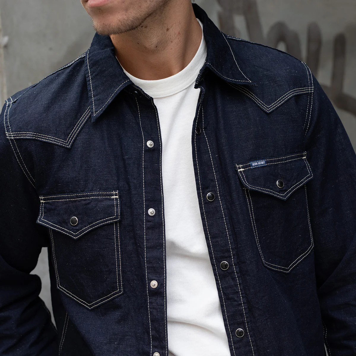 IHSH-444-IND - 7oz Cotton Linen Chambray Western Shirt - Indigo - Image 3