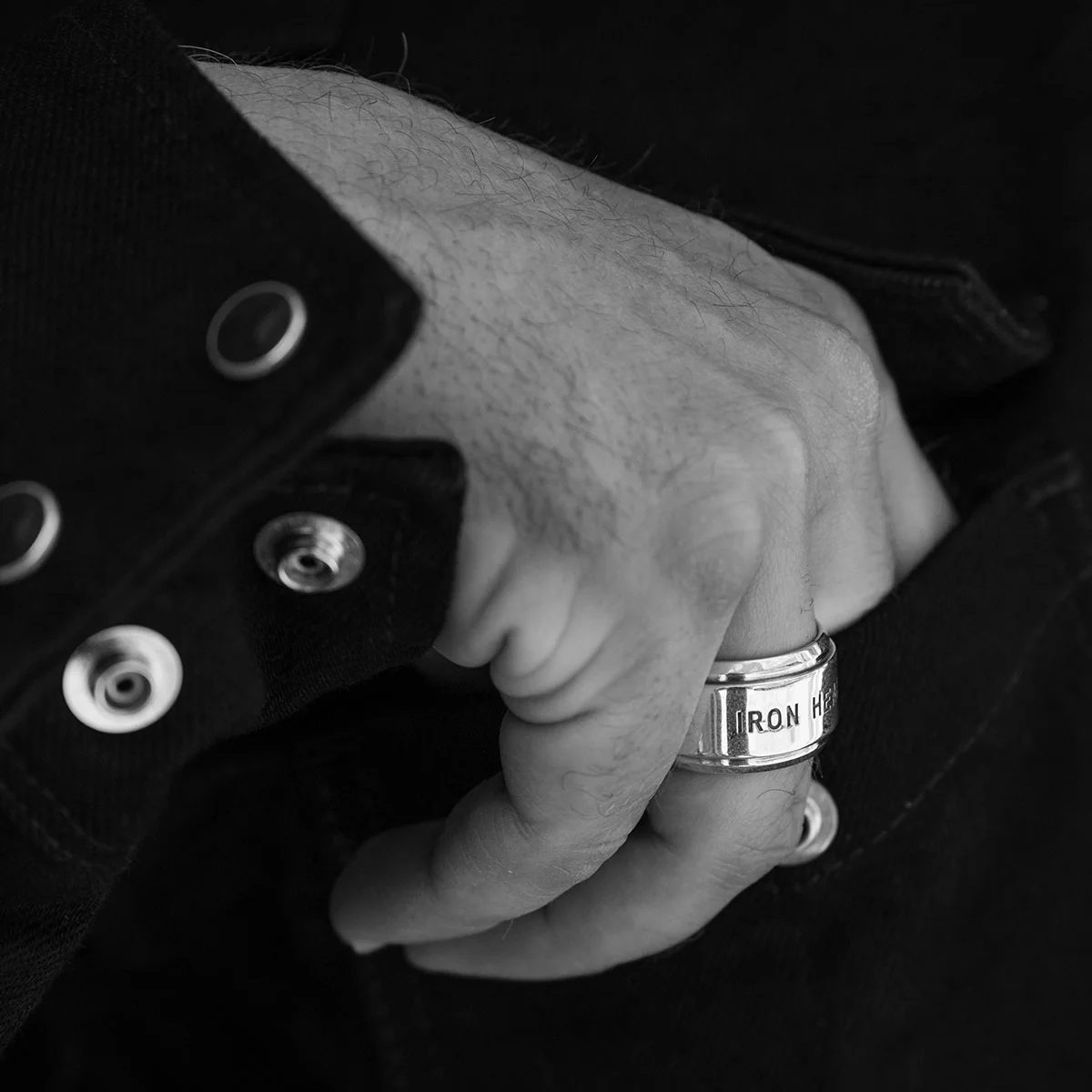 IHSI-05 - Iron Heart 0.925 Sterling Silver Ring - Image 3
