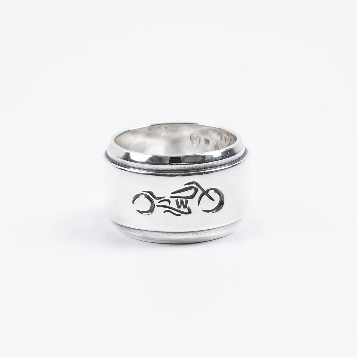 IHSI-05 - Iron Heart 0.925 Sterling Silver Ring - Image 4