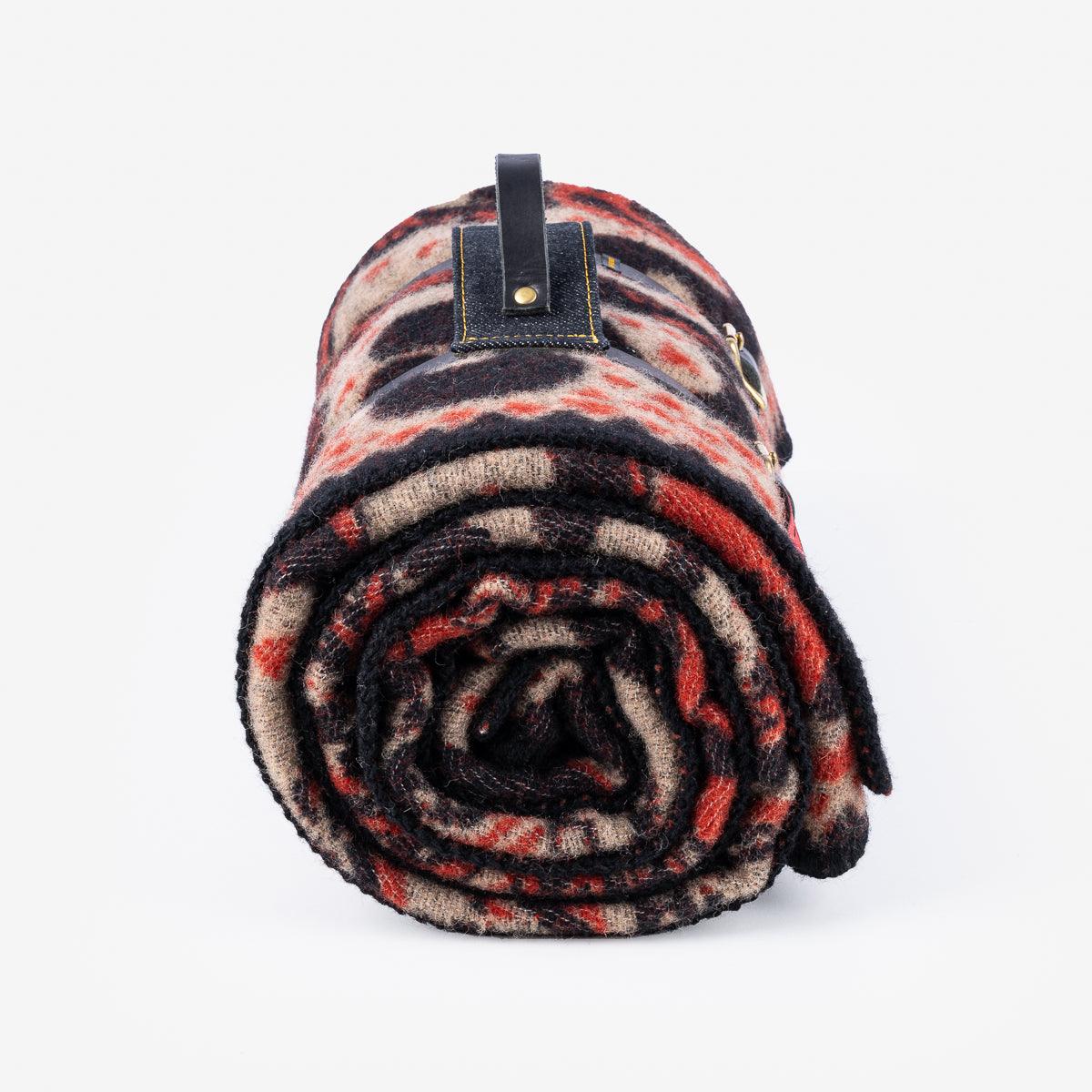 IH-X-IF-01 - Iron Heart x Indigofera Friendship Blanket - Image 4