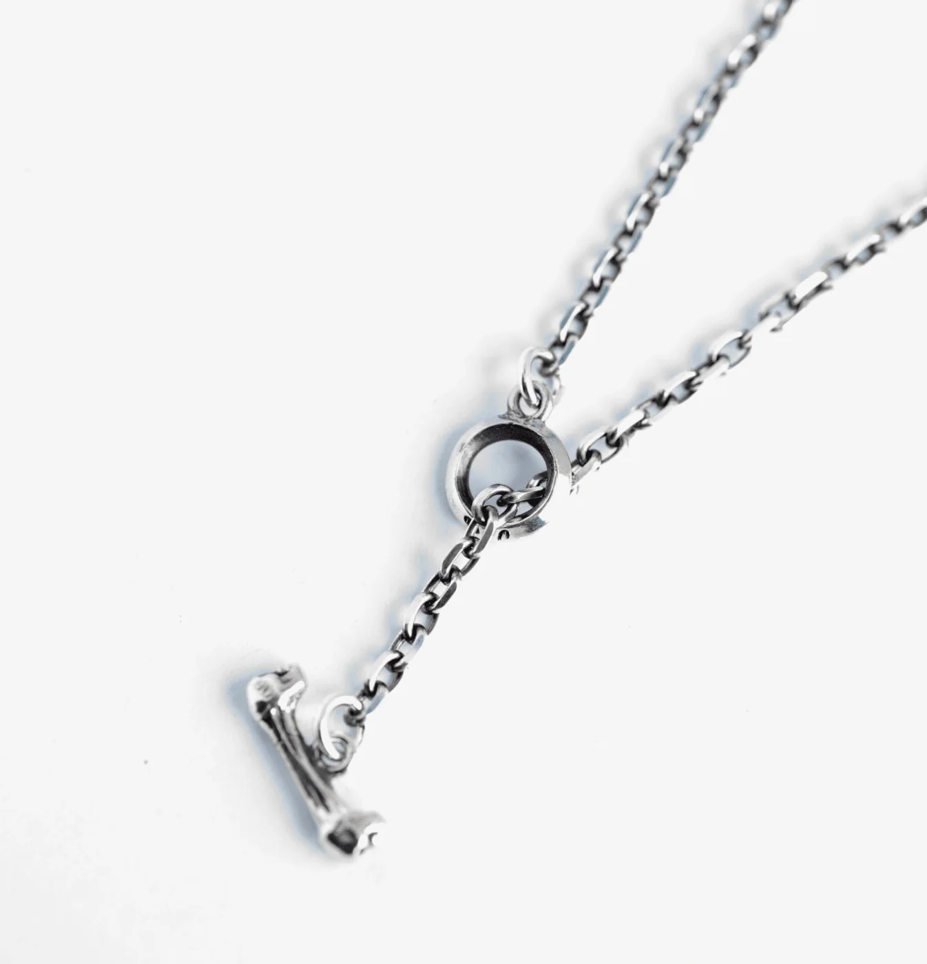 PE-SKULL-HOOK-CHAIN-50-SL - Peanuts & Co SKULL HOOK CHAIN (square) - Silver
