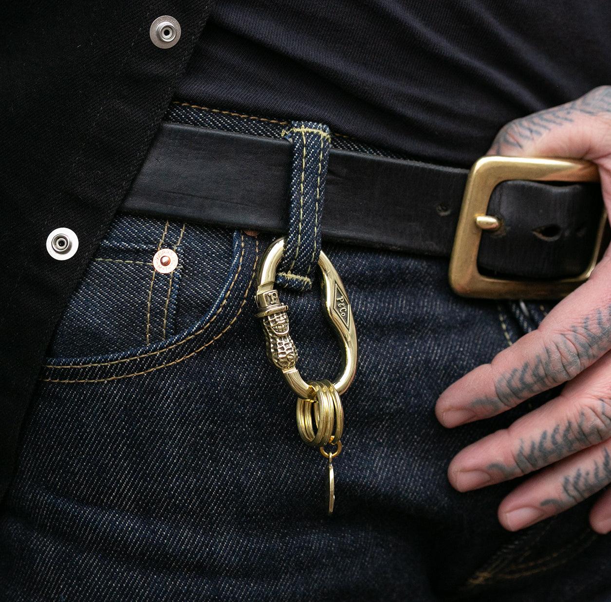 PE-CARABINER-BR - Peanuts & Co PEANUTS CARABINER- Brass - Image 2