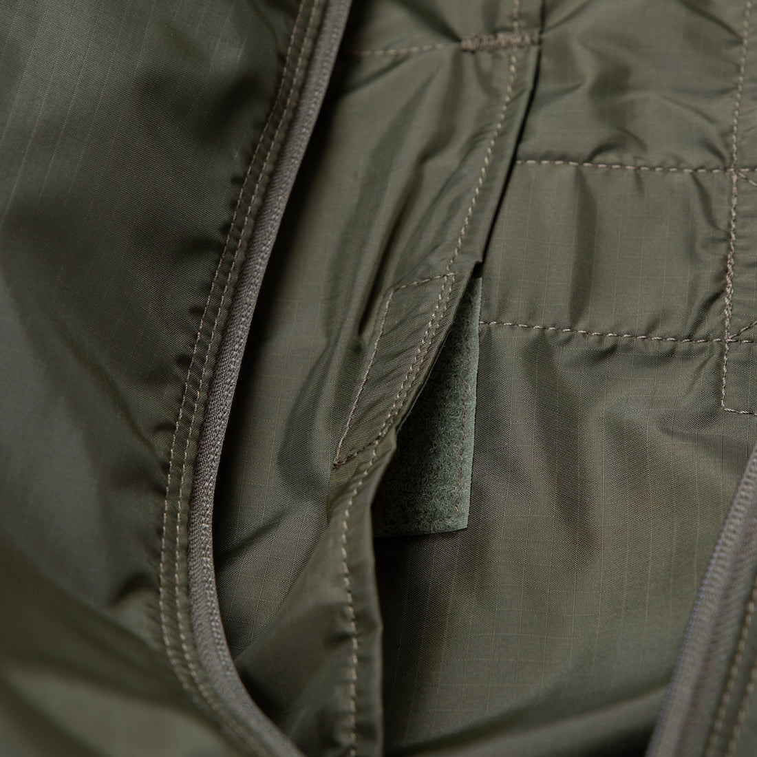 PO-FLEX-DUFFLE-BAG-OLV - Porter-Yoshida & Co - FLEX 2WAY DUFFLE BAG (S) - Olive - Image 11